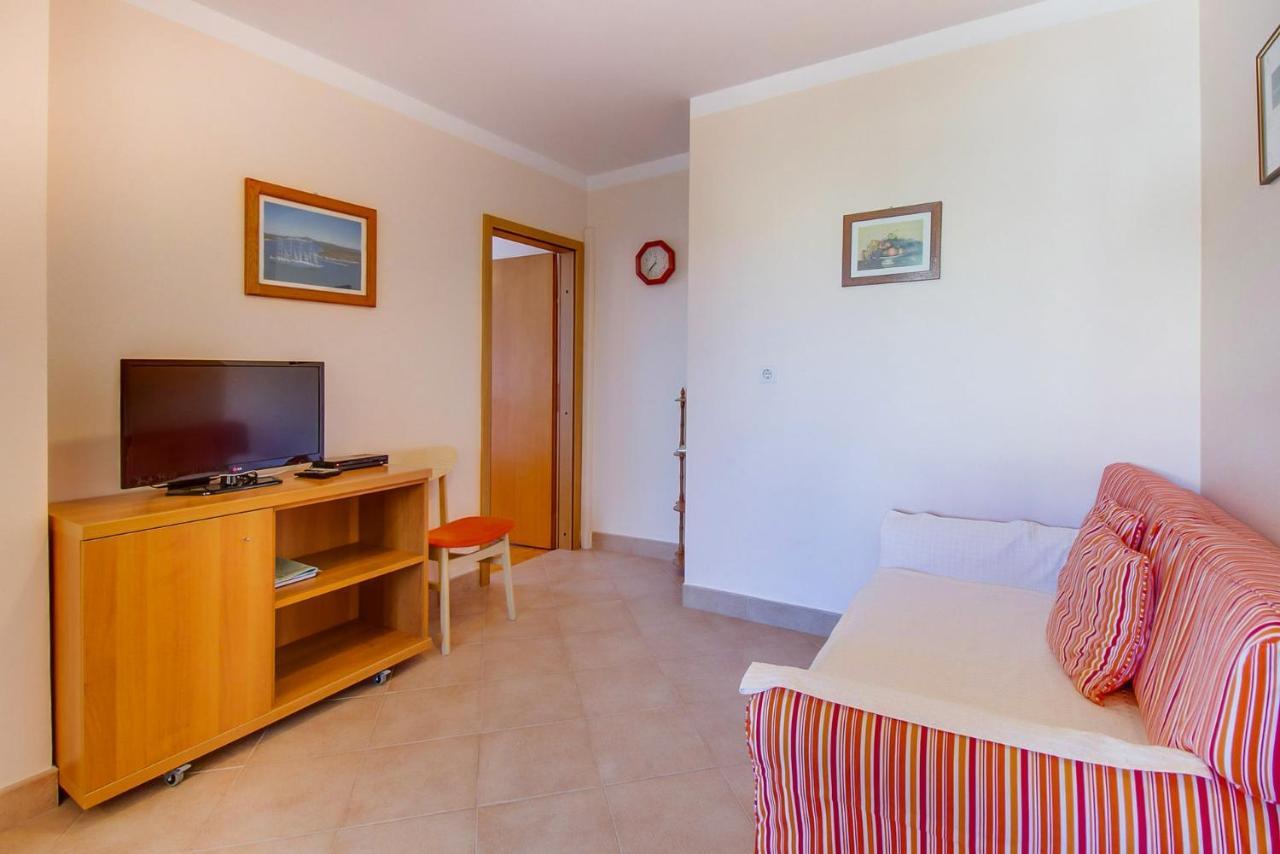 Apartments With A Parking Space Mali Lošinj Eksteriør bilde