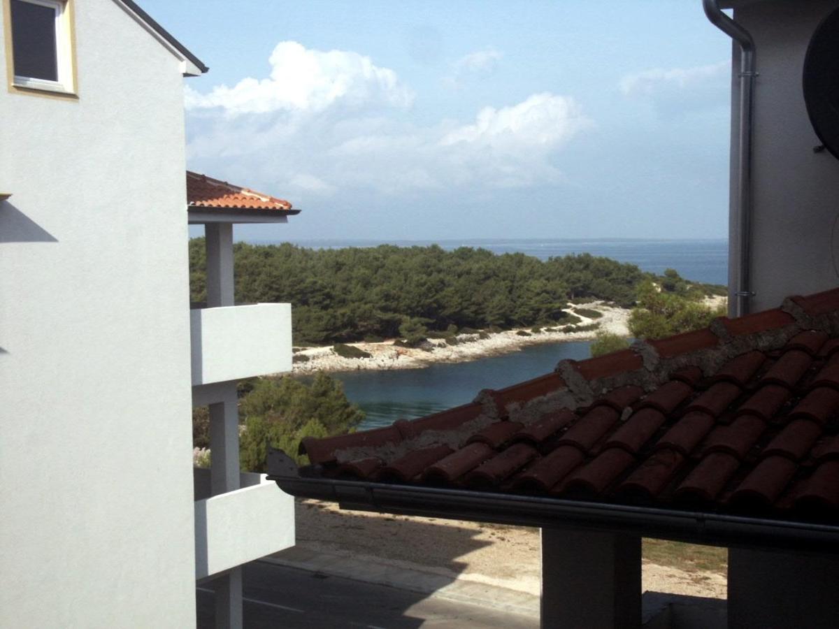 Apartments With A Parking Space Mali Lošinj Eksteriør bilde